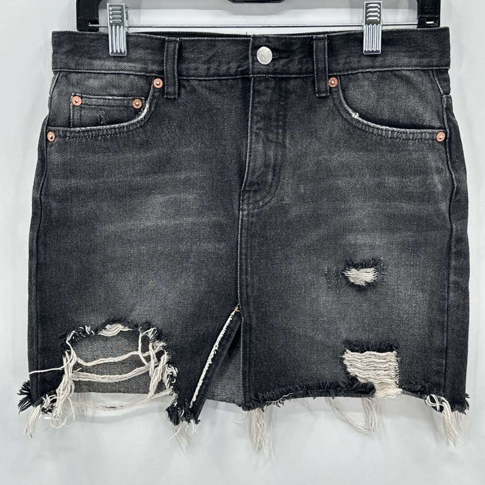 Free People We The Free Skirt Size 2 25" Black Gray Wash Raw Hem Distressed Fade
